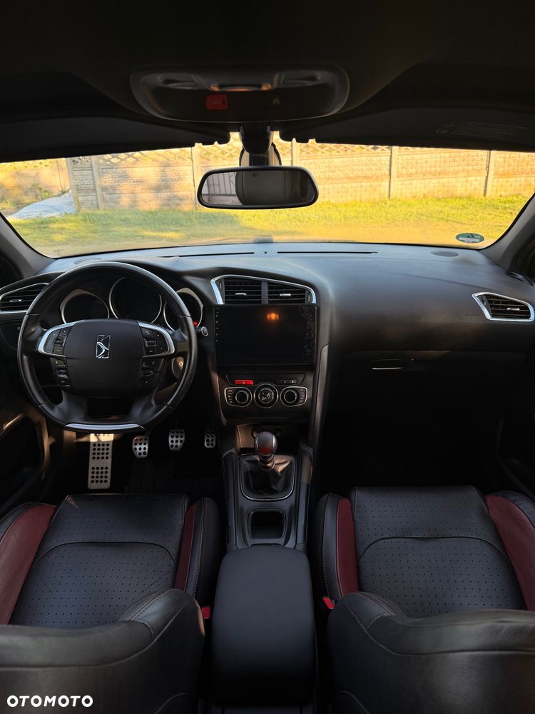 Citroën DS4 1.6 THP SportChic - 15
