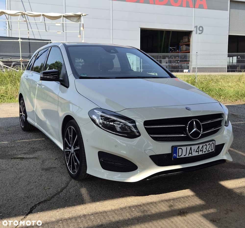 Mercedes-Benz Klasa B 180 UrbanStyle Edition - 5