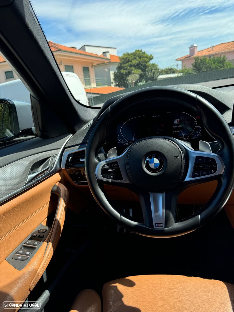 BMW 530 e iPerformance Pack M - 19