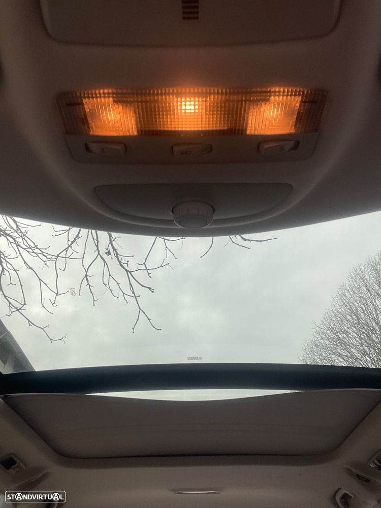 Renault Espace 2.2 dCi Initiale 6L - 11