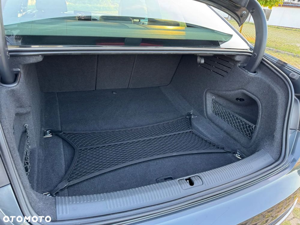 Audi A4 Limousine 35 TDI S tronic - 14