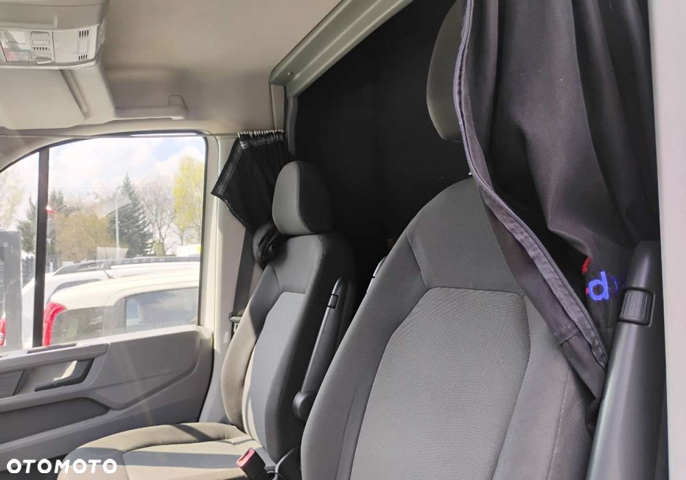 Volkswagen CRAFTER - 12