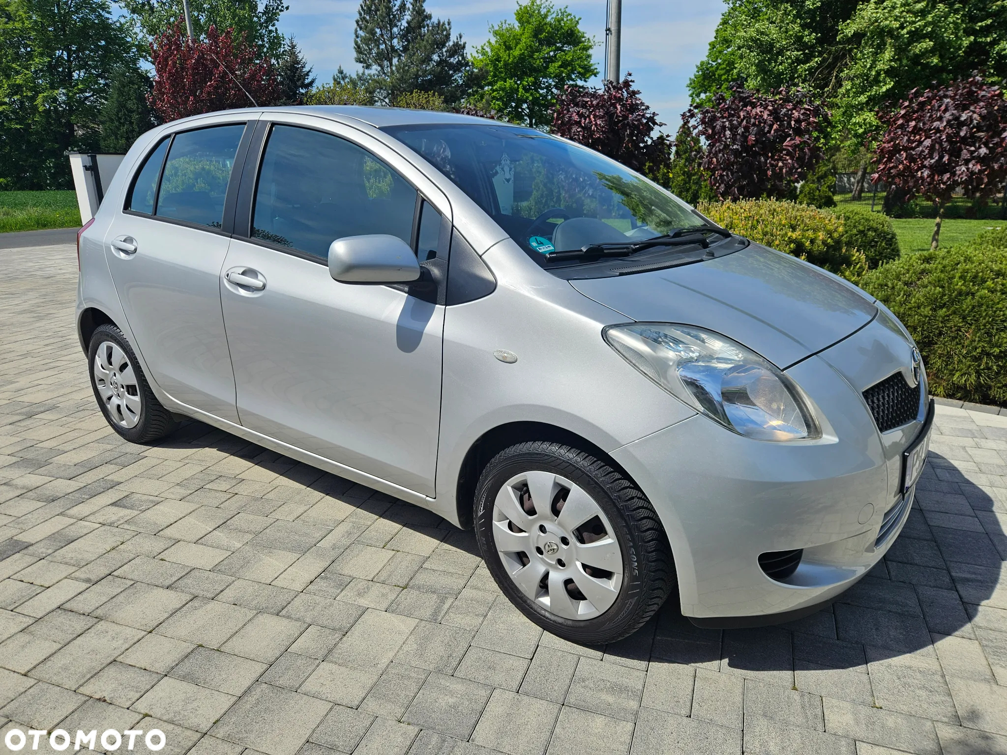 Toyota Yaris 1.3 Sol - 25