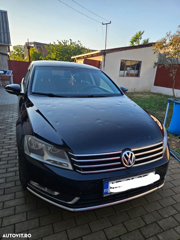 Volkswagen Passat 1.6 TDI BlueMotion - 1