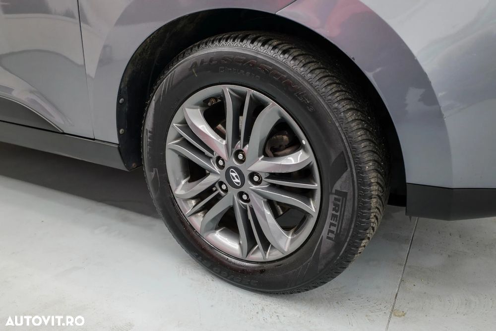 Hyundai ix35 2.0 CRDI 4WD Automatik Premium - 11