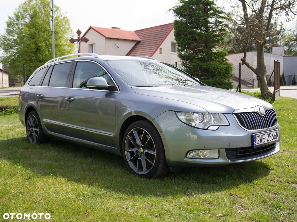 Skoda Superb 3.6 FSI 4x4 Ambition DSG - 2