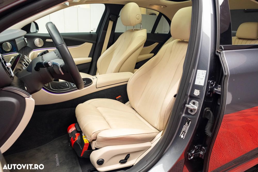 Mercedes-Benz E 300 9G-TRONIC AMG Line - 22