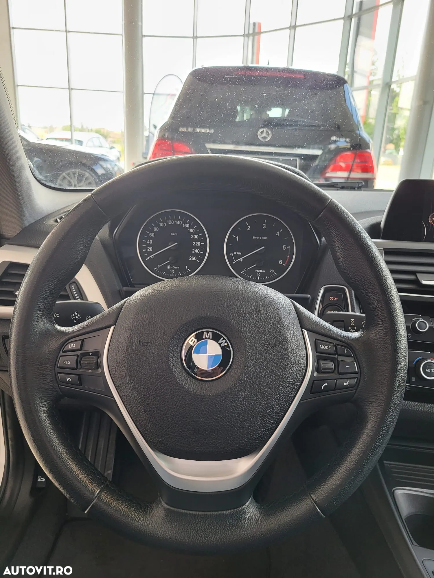 BMW Seria 1 118d xDrive Advantage - 16