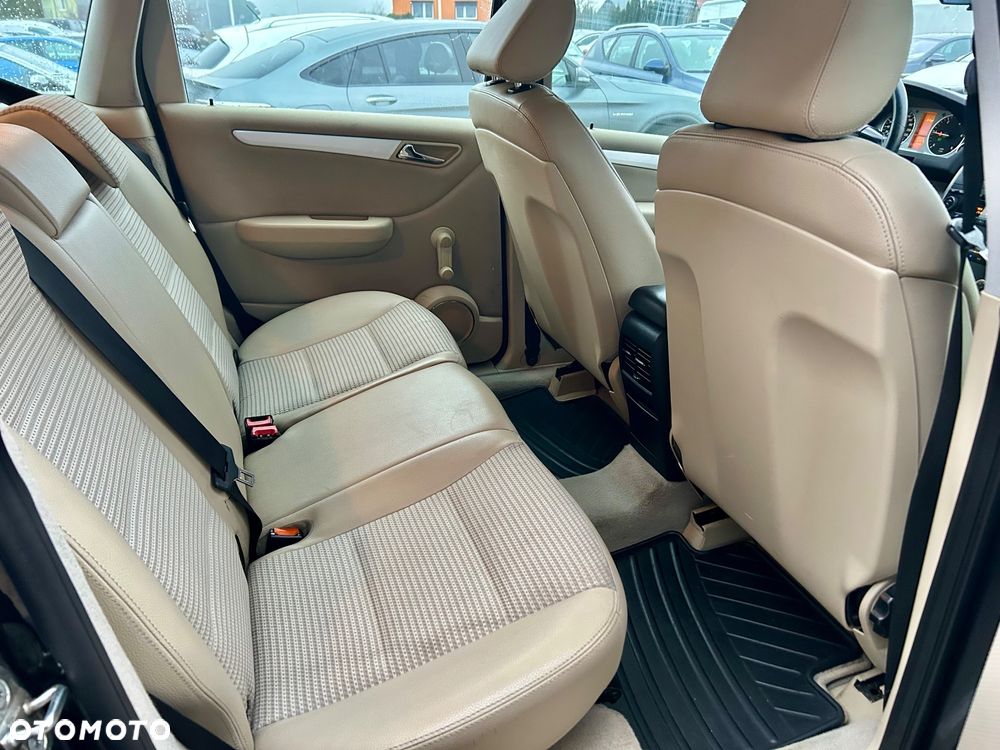 Mercedes-Benz Klasa B 180 CDI - 10