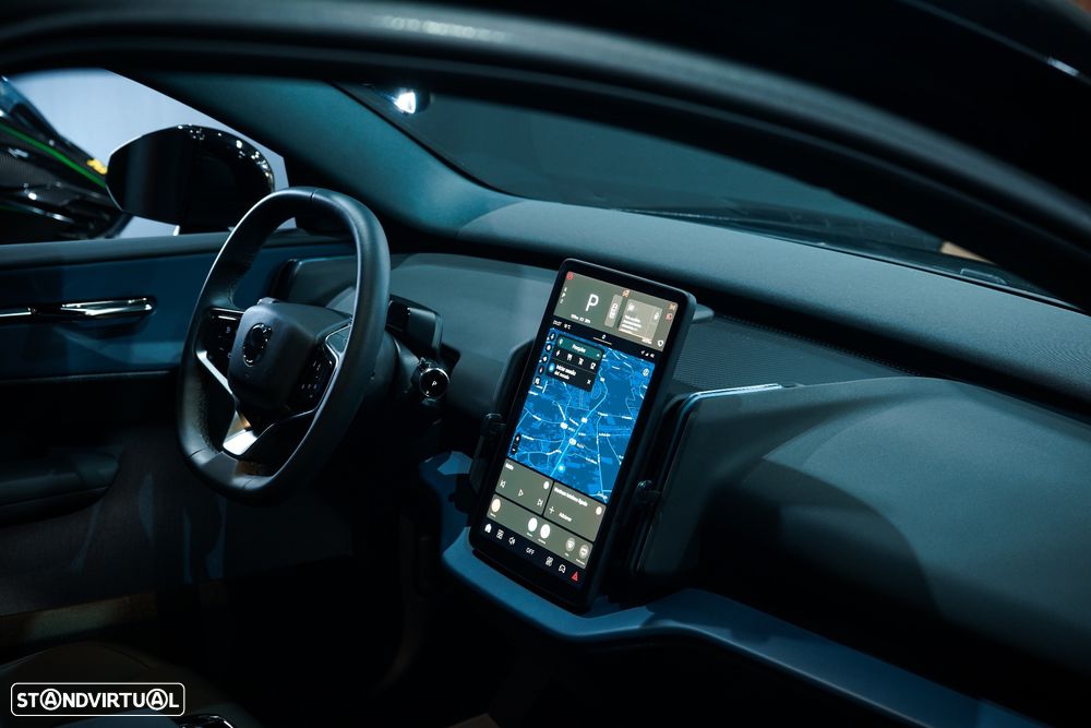 Volvo EX30 69 kWh Single Motor Extended Range Black Edition - 10