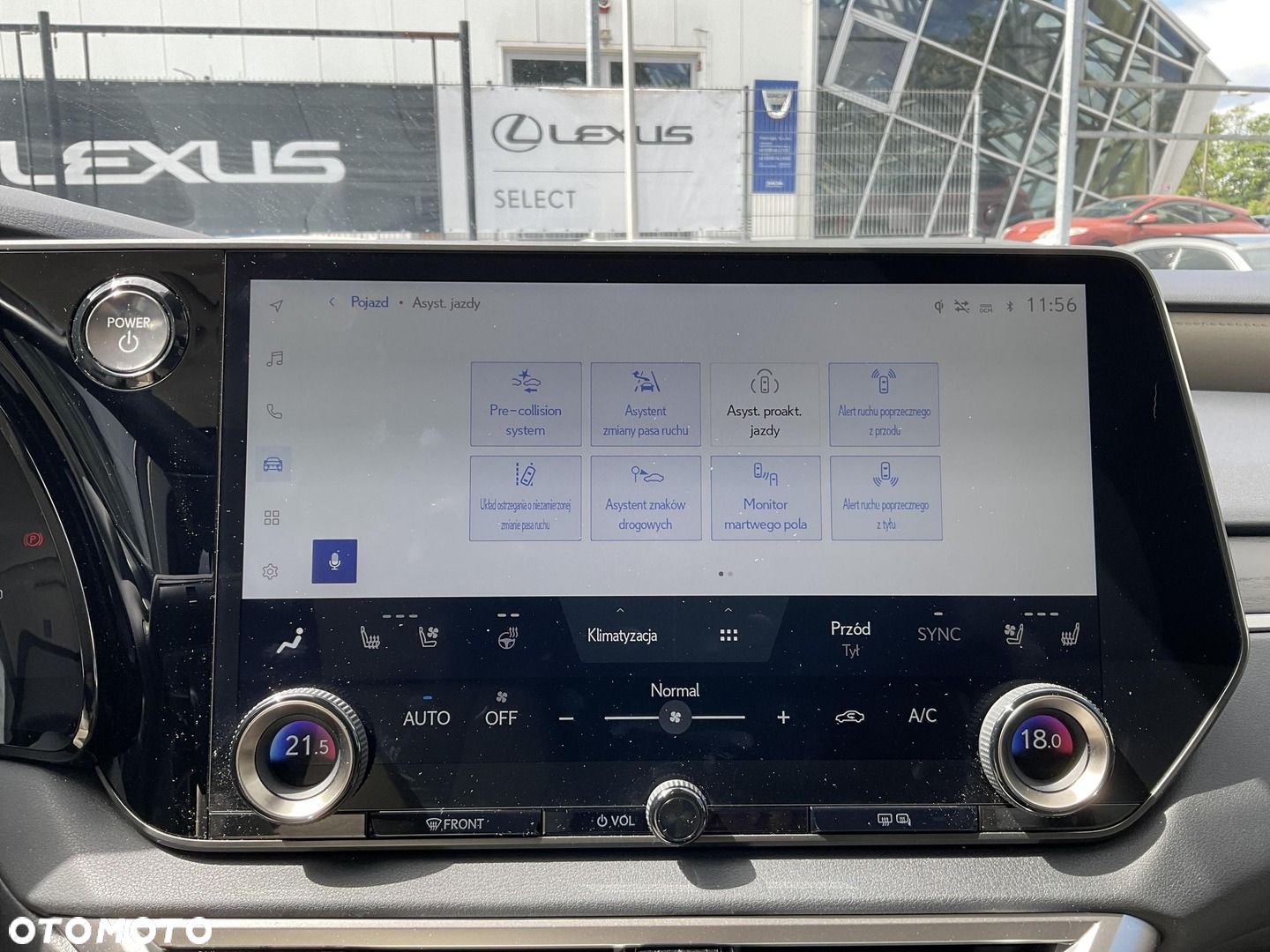 Lexus RX - 24