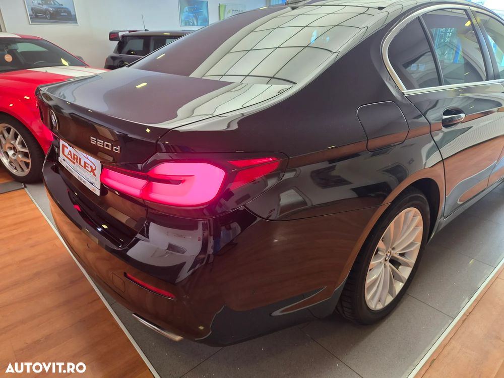 BMW Seria 5 520d xDrive AT MHEV - 31