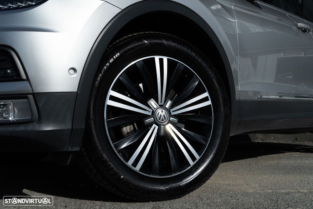 VW Tiguan 2.0 TDI Highline DSG - 44