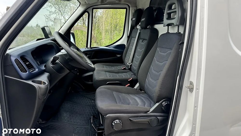 Iveco DAILY L3H2 - 9