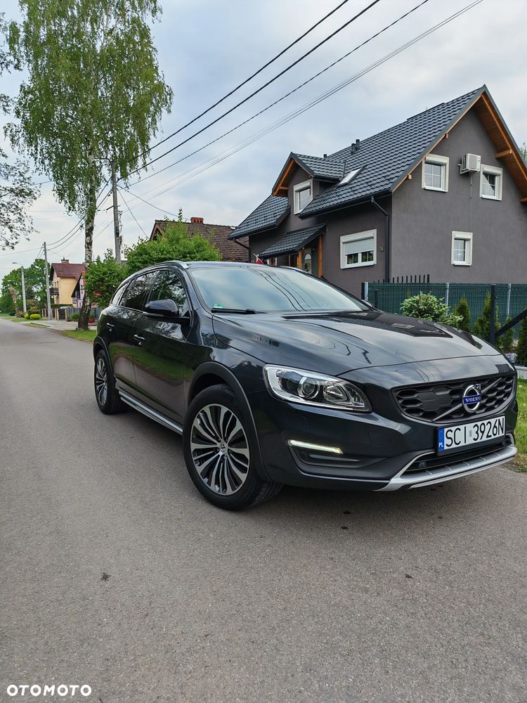 Volvo V60 Cross Country D4 Geartronic Summum - 3