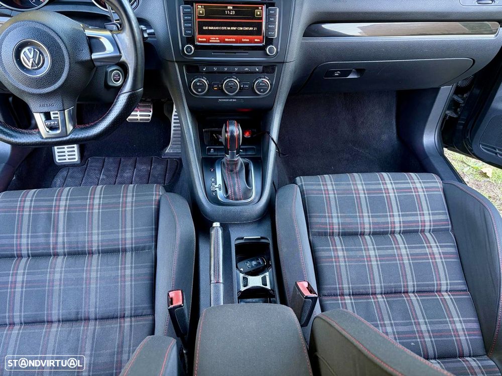 VW Golf 2.0 TSi GTi DSG Performance - 13