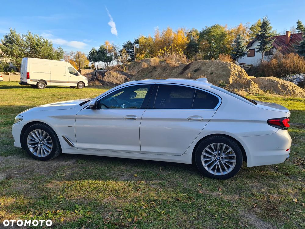 BMW Seria 5 520d xDrive Luxury Line - 8