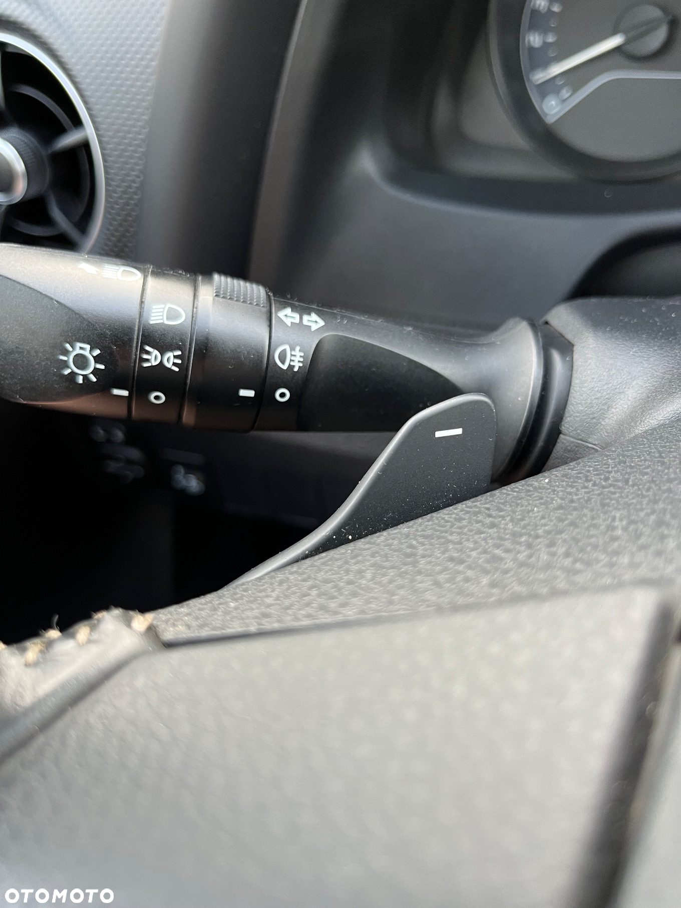 Toyota Auris 1.6 Comfort MS - 37