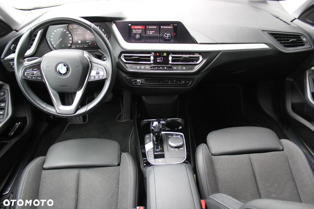 BMW Seria 2 218i GPF Sport Line - 12
