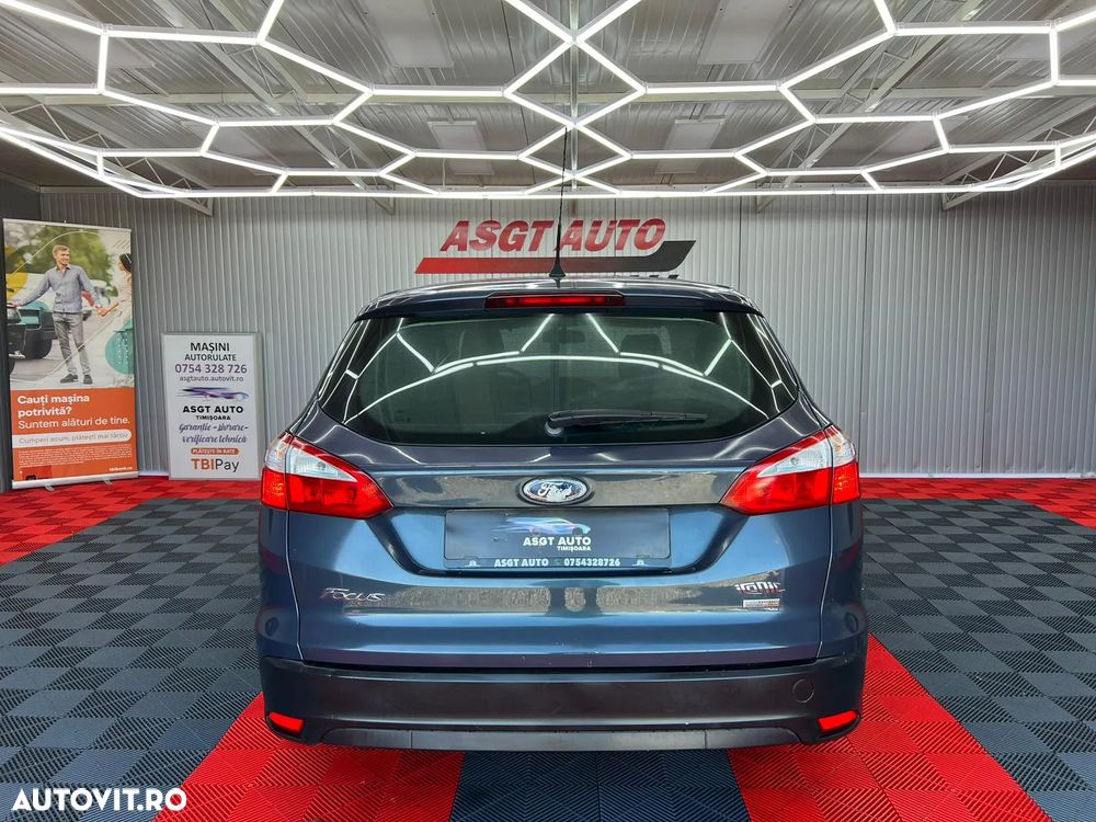 Ford Focus - 6