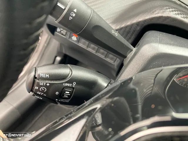 Peugeot 208 1.2 PureTech Active Pack - 15