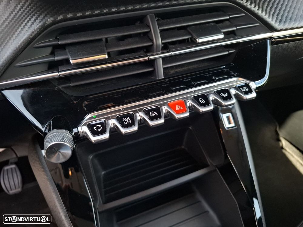 Peugeot 208 1.2 PureTech Active - 19