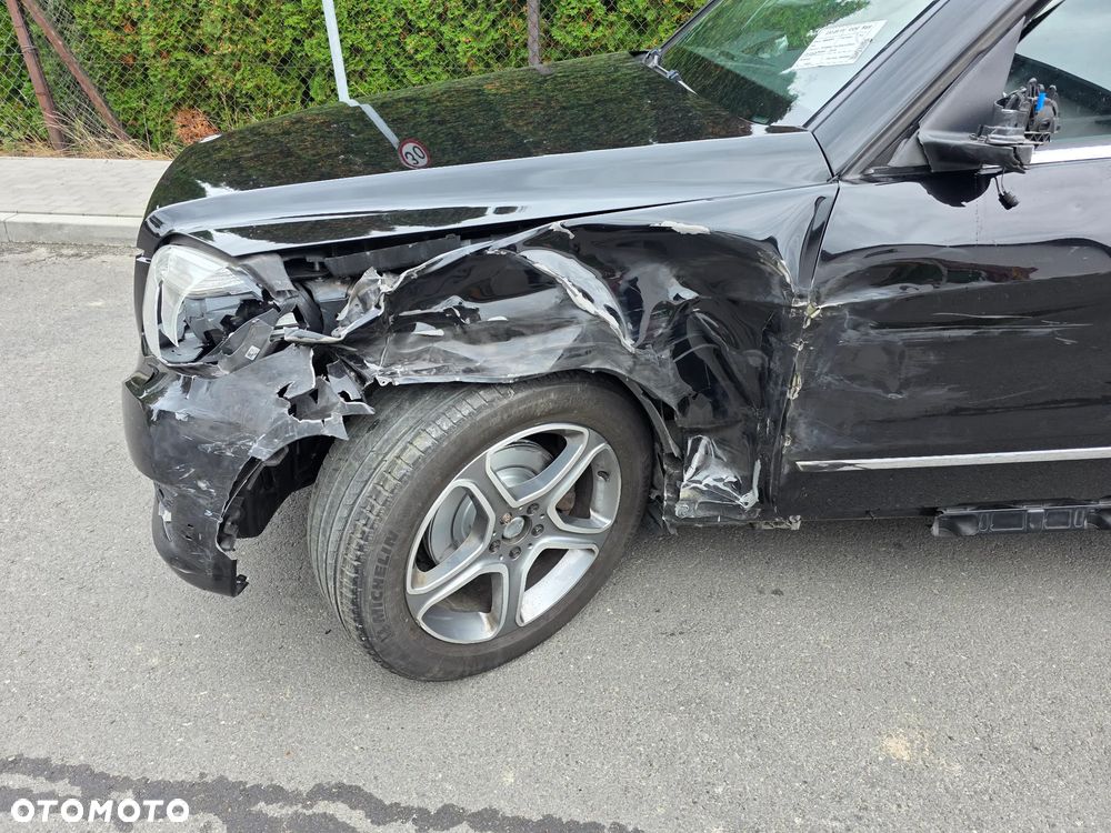 Mercedes-Benz GLK 220 CDI DPF 4Matic BlueEFFICIENCY 7G-TRONIC SPORT EDITION - 31