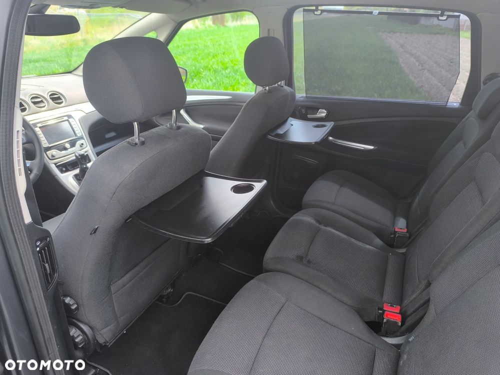 Ford S-Max 2.0 Titanium - 12