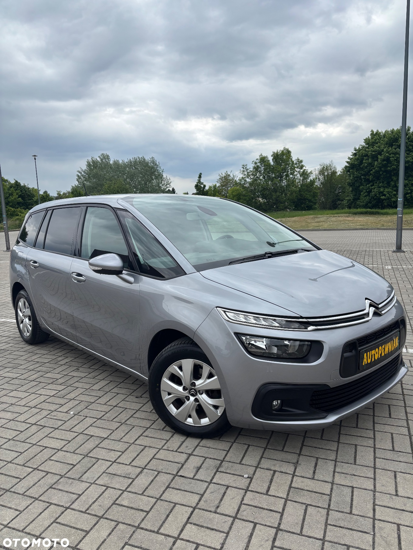Citroën C4 SpaceTourer 1.2 PureTech More Life S&S EAT6 - 7