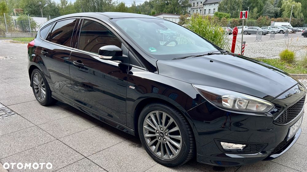 Ford Focus 1.0 EcoBoost Start-Stopp-System ST-LINE STYLE - 5