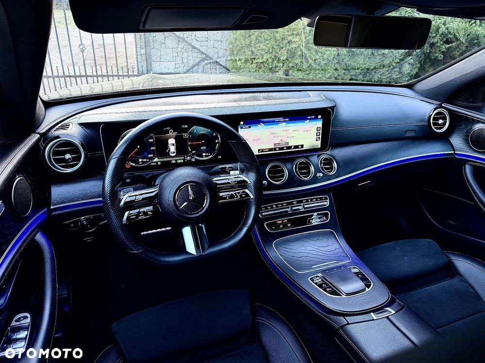 Mercedes-Benz Klasa E 300 de 9G-TRONIC AMG Line - 35
