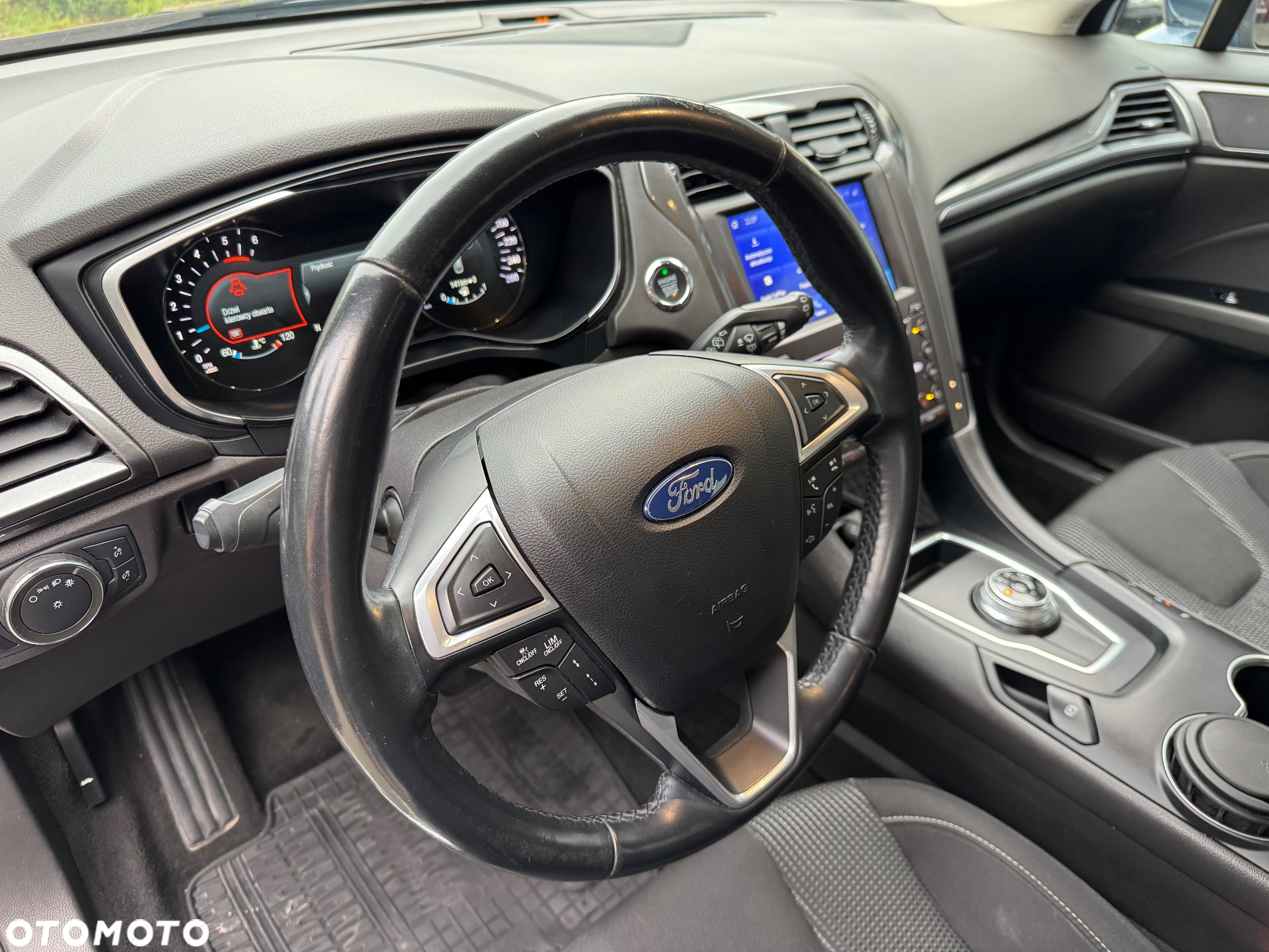 Ford Mondeo 2.0 EcoBlue Titanium - 16