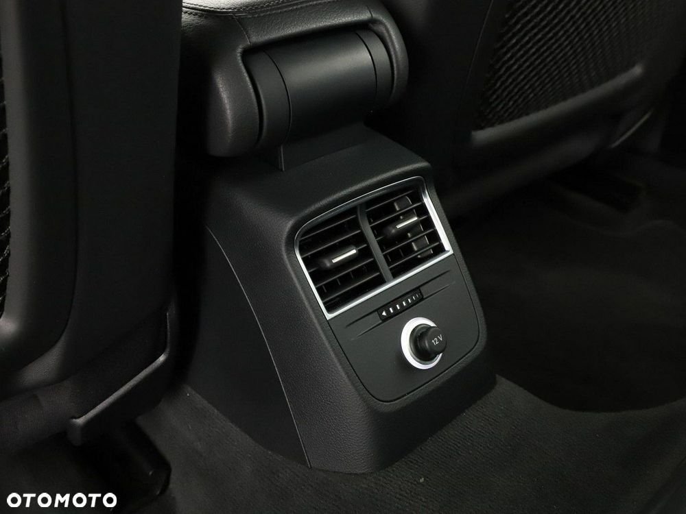 Audi A3 Limousine 30 TDI - 34