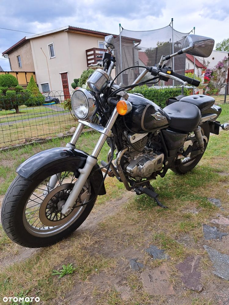 Suzuki GZ - 2