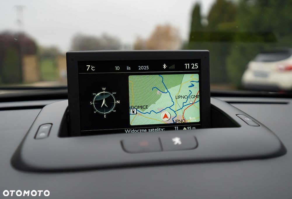 Peugeot 3008 HDi 115 Active - 34