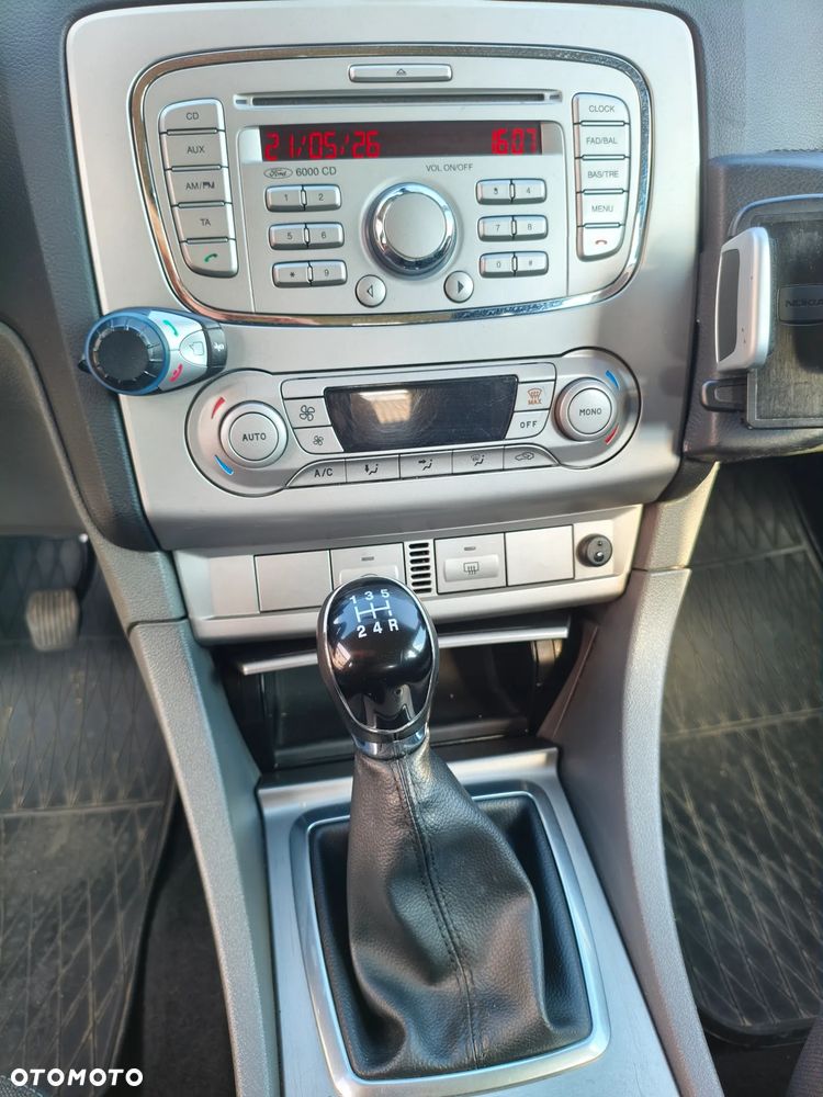Ford Focus 1.8 TDCi Titanium - 9
