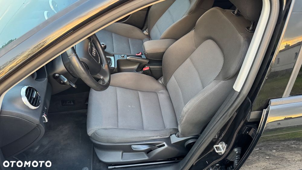 Audi A3 Sportback 2.0 TDI DPF Ambition - 12