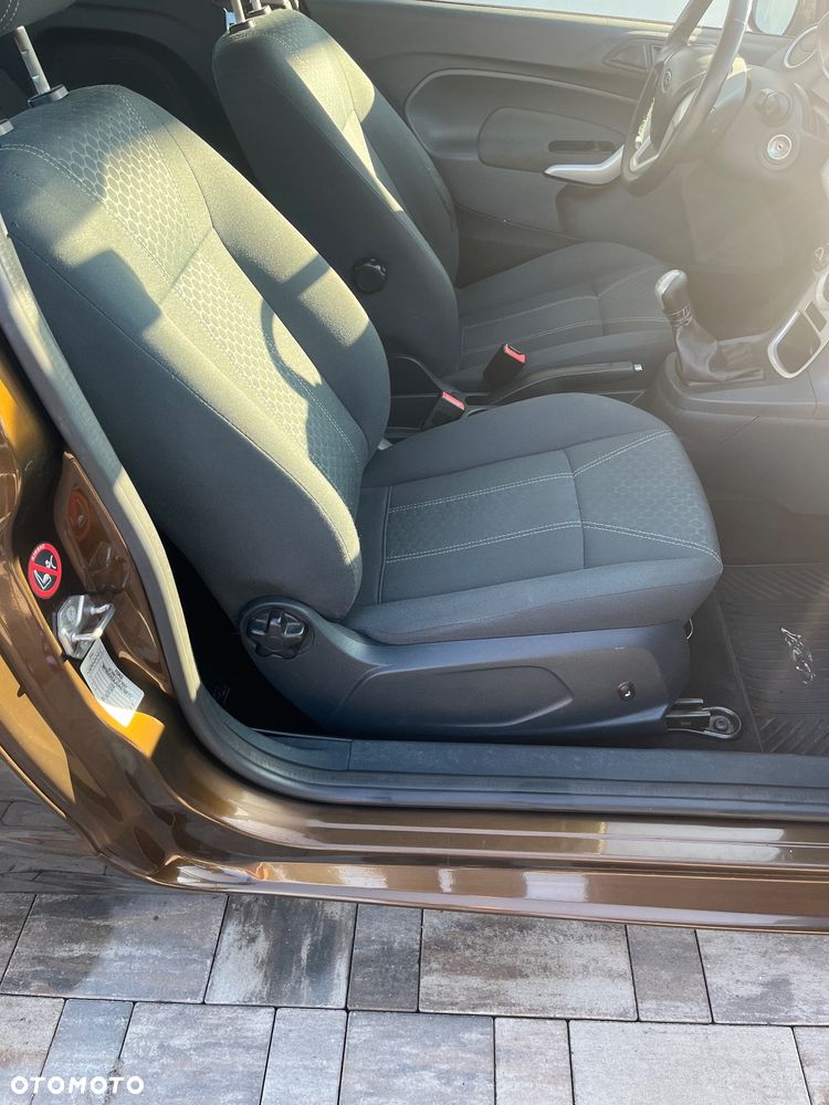 Ford Fiesta 1.4 Titanium EU6 - 15