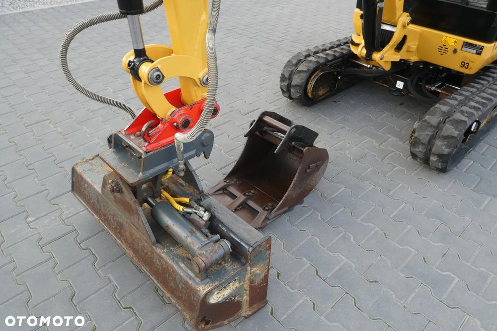 Caterpillar 301,7D Z NIEMIEC DWIE ŁYŻKI - 16