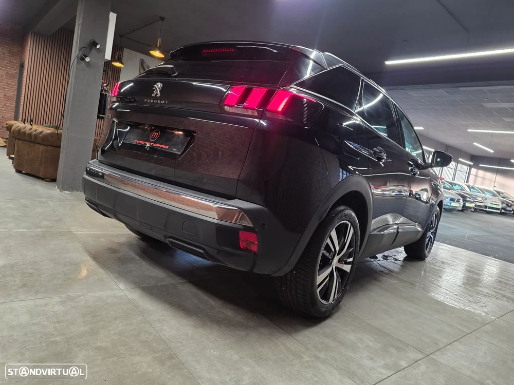 Peugeot 3008 BlueHDi 130 Stop & Start EAT8 Allure - 28