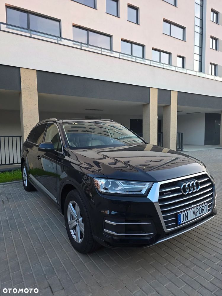 Audi Q7 - 3