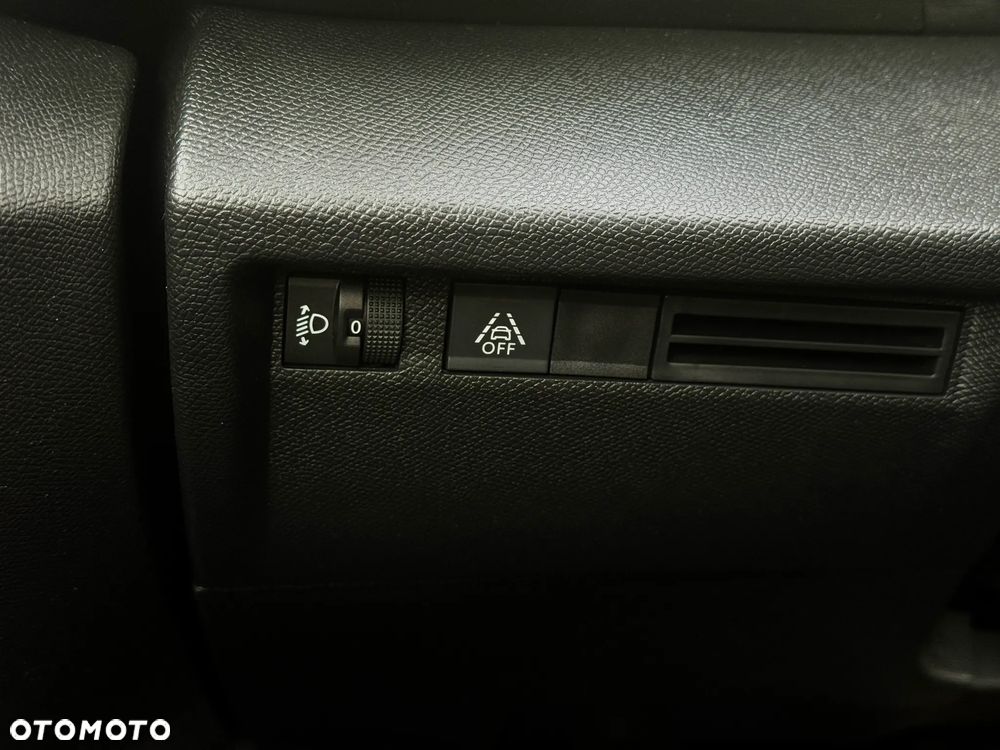 Citroën C4 BlueHDi 110 Stop&Start SHINE - 20