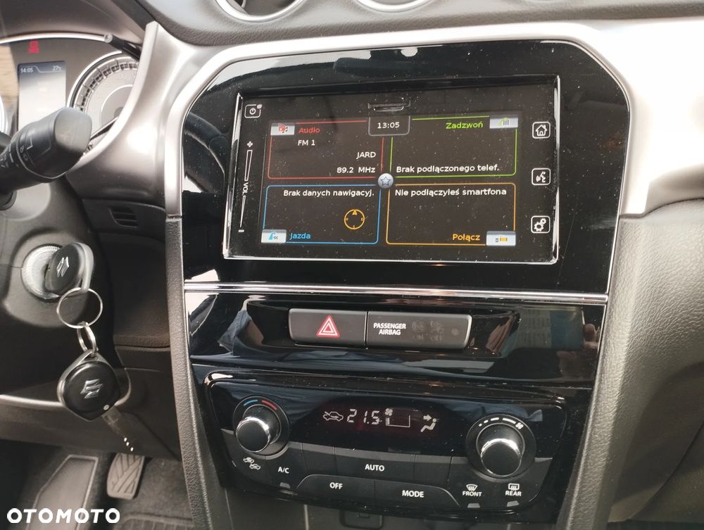 Suzuki Vitara 1.4 Boosterjet SHVS Premium 2WD - 24