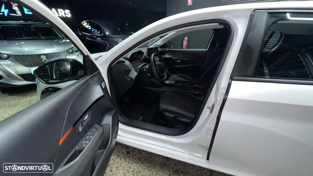 Peugeot e-208 Active Pack - 21