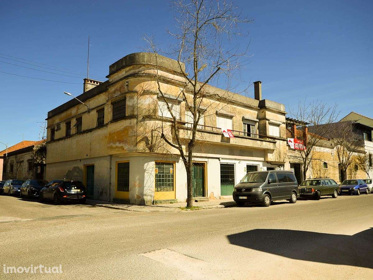 Armazém em Terreno com 1263m2 - Grande imagem: 3/30