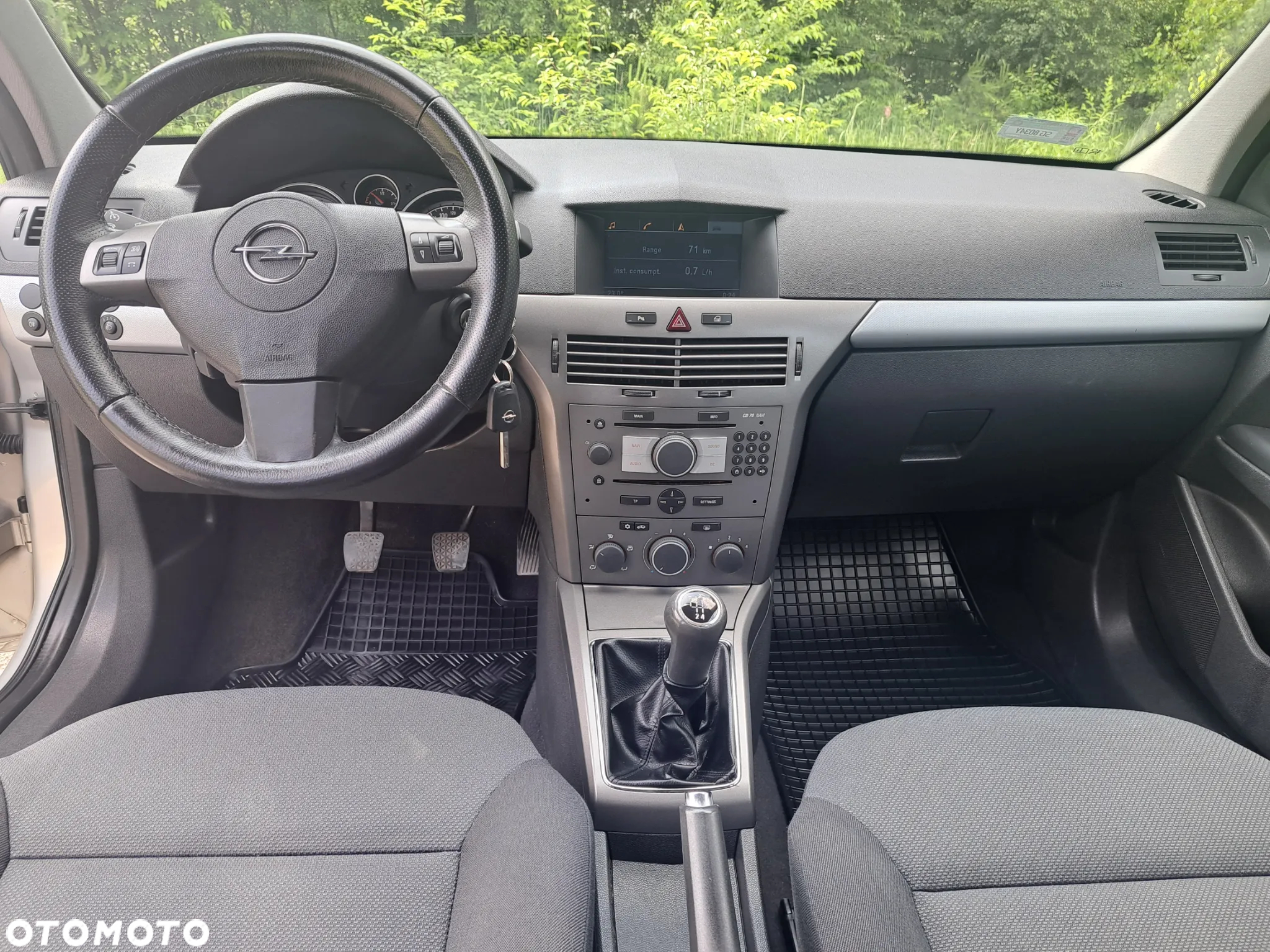 Opel Astra 1.8 NAVI - 22
