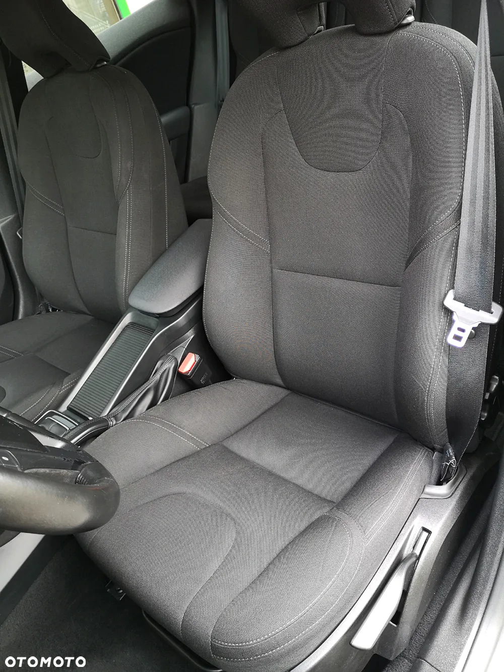 Volvo V40 D2 Drive-E Kinetic - 18
