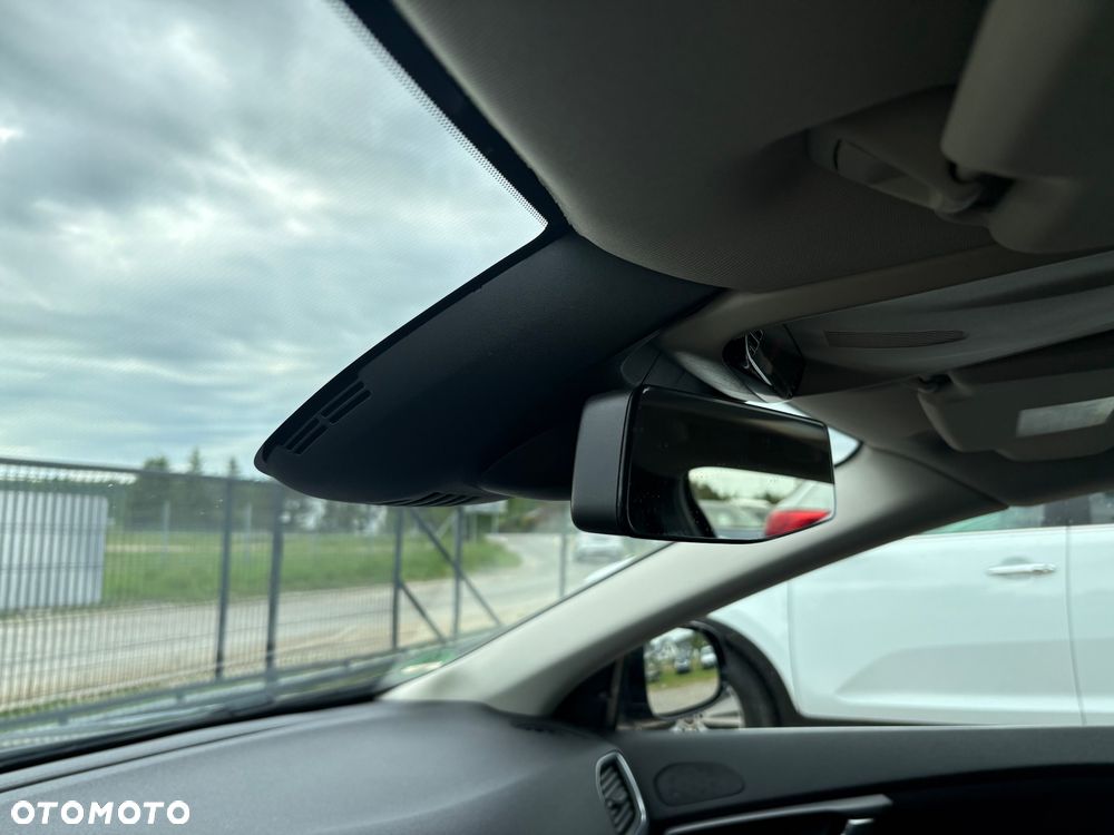 Volvo V40 D3 Geartronic Momentum - 17