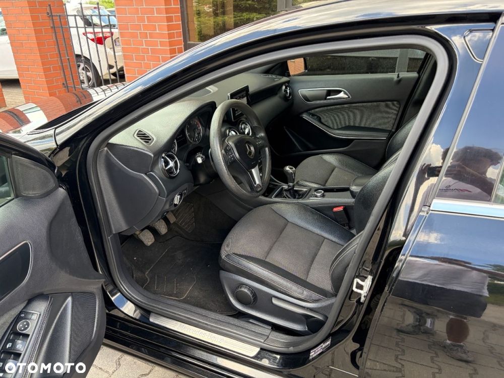 Mercedes-Benz Klasa A 180 CDI - 17