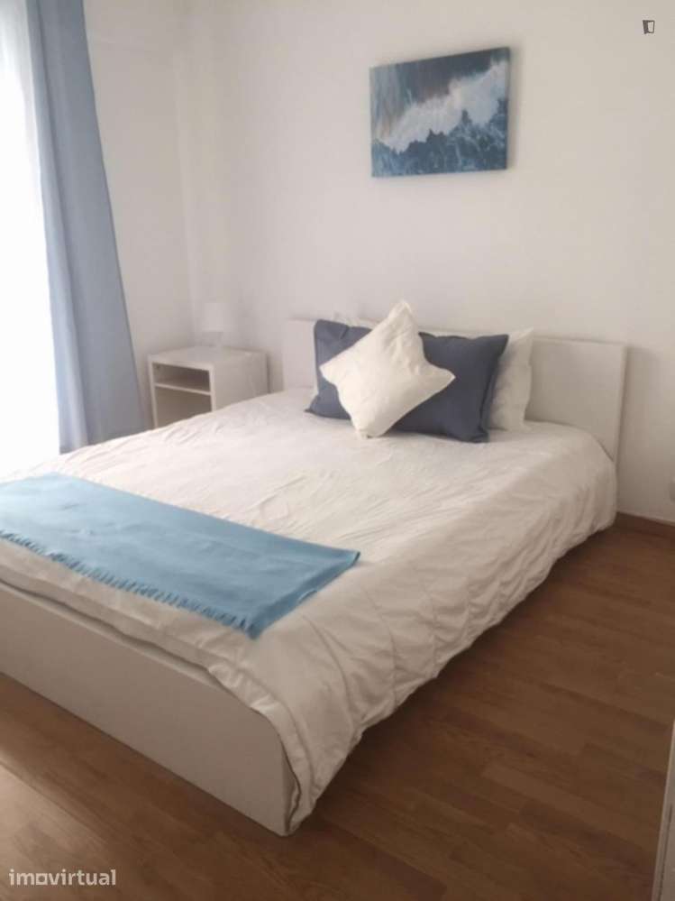 Quarto - localizado em Ajuda Lisbon - Grande imagem: 2/12